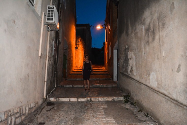 165FE963-AC15-4220-81C9-529117563247