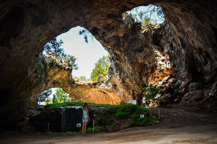 48D1C758-2642-47A3-B535-1BE204A28DD7