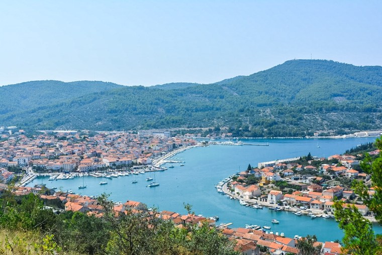 98E52288-F226-4534-A74D-6DD68C6CE17A