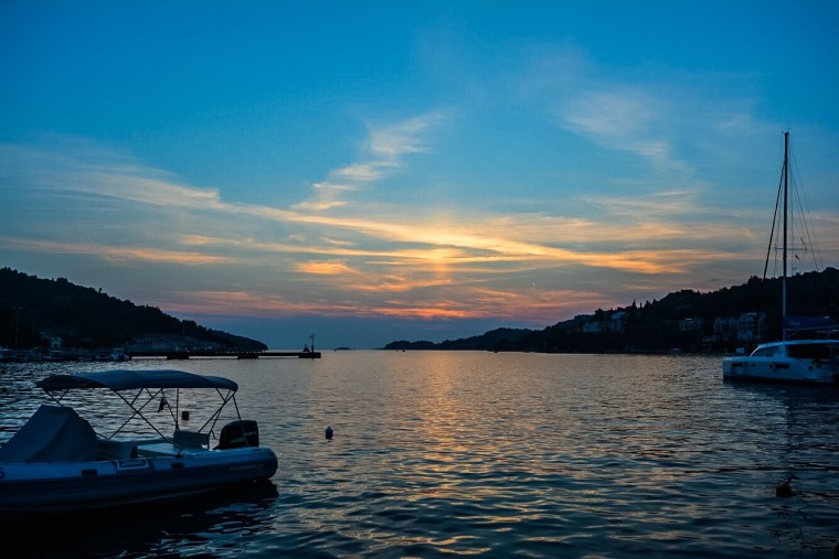 D8462FC6-29D9-4E74-A0B6-1E7A17E49706